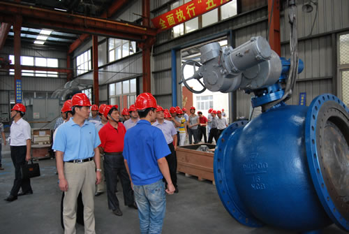 �ڜ����y�T���a(ch��n)�����L(zh��ng)�����ͬ���Aͤ�(zh��n)�˴������ϯ���ͬ־ҕ���Ϻ������y�T�S����܇�g