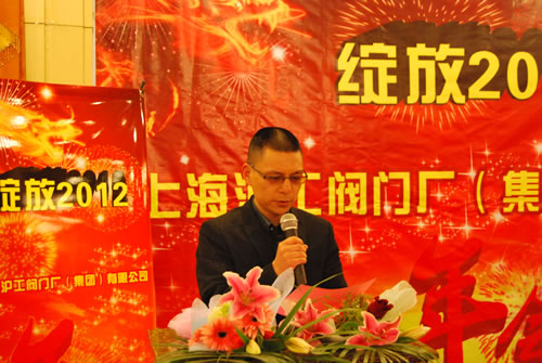 �����y�T���F�����L������������������o