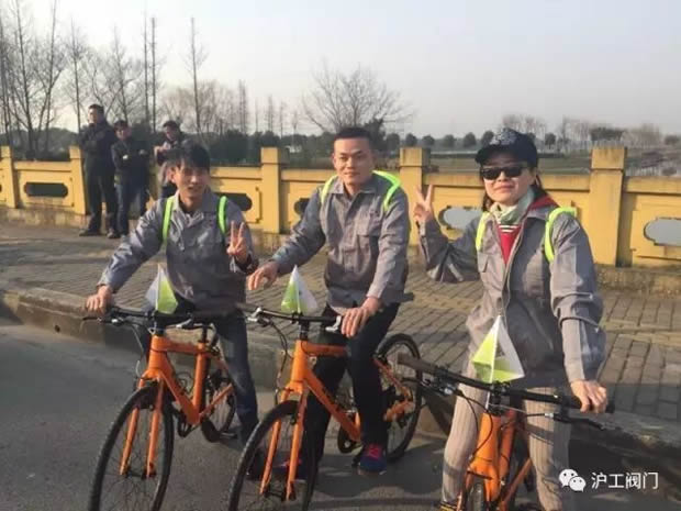 �Ϻ������y�T�S���ӡ�2017��ζ���I�Ļ��ꡱ��I���T�λ�ӣ��D3��