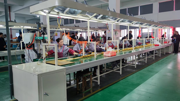 �Ϻ������y�T�S�����F�����޹�˾��h�ֹ�˾���S�F�����D6��